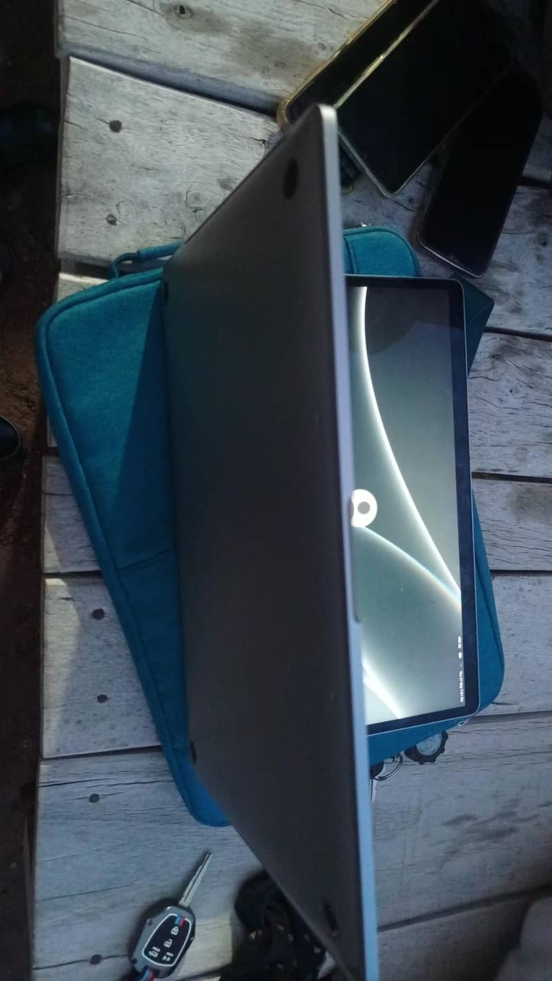 Mac book 4