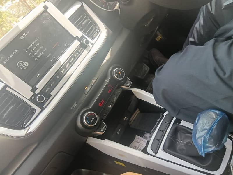 Kia Stonic ex 3