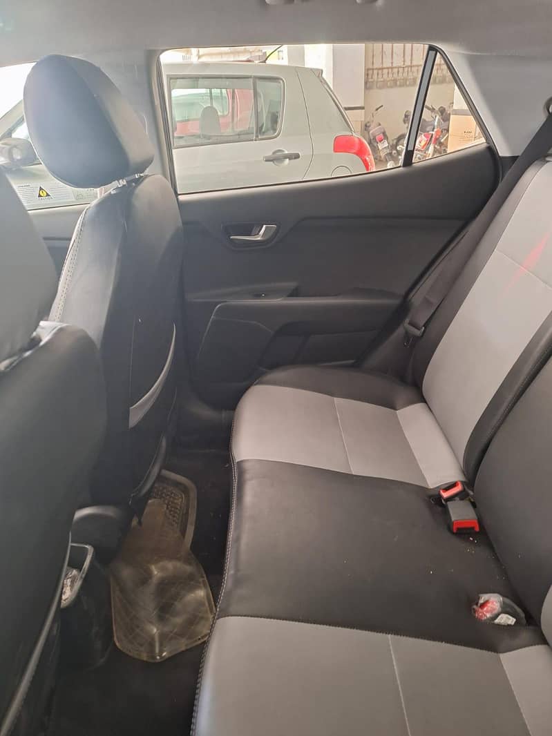 Kia Stonic ex 6
