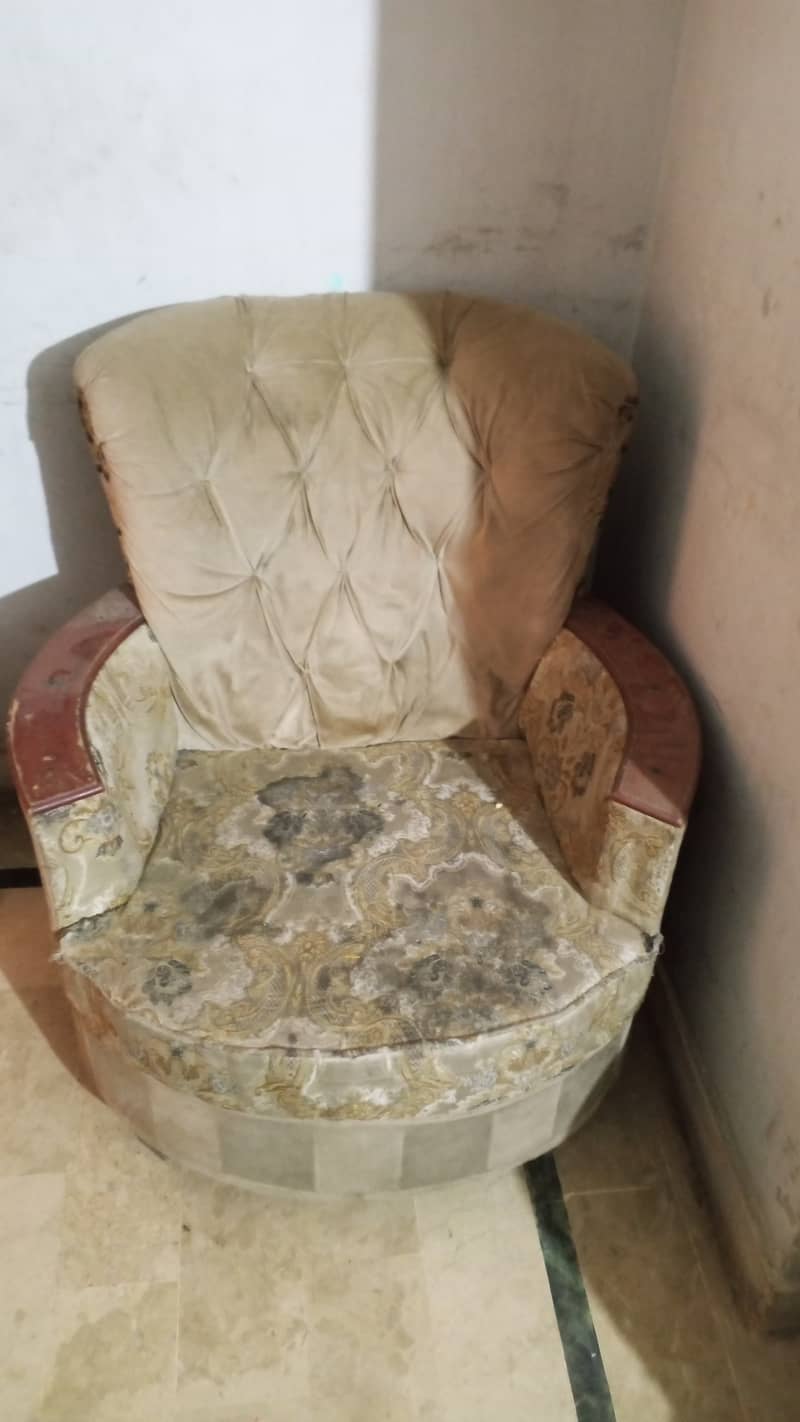 Sofa sets 4