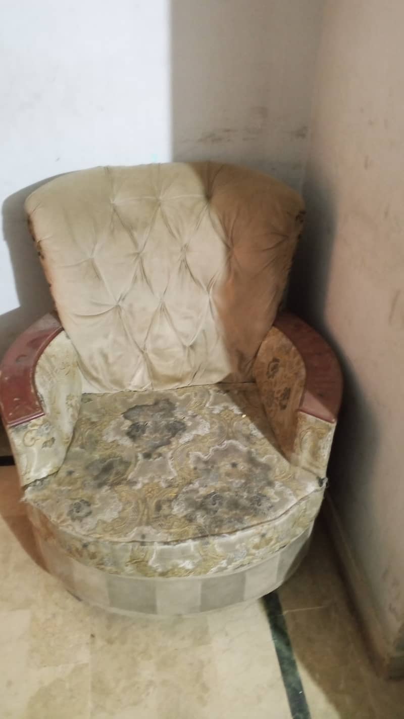 Sofa sets 5