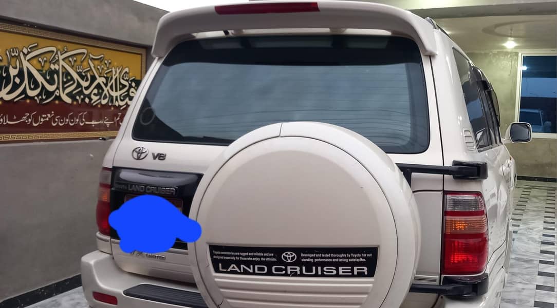 Toyota land cruiser v8 5