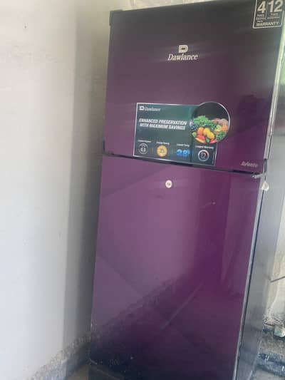 Dawalance Fridge 8 month used selling due to shifting