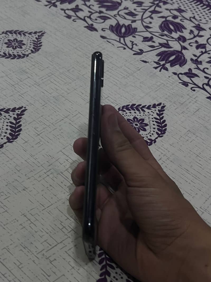 Xsmax 4