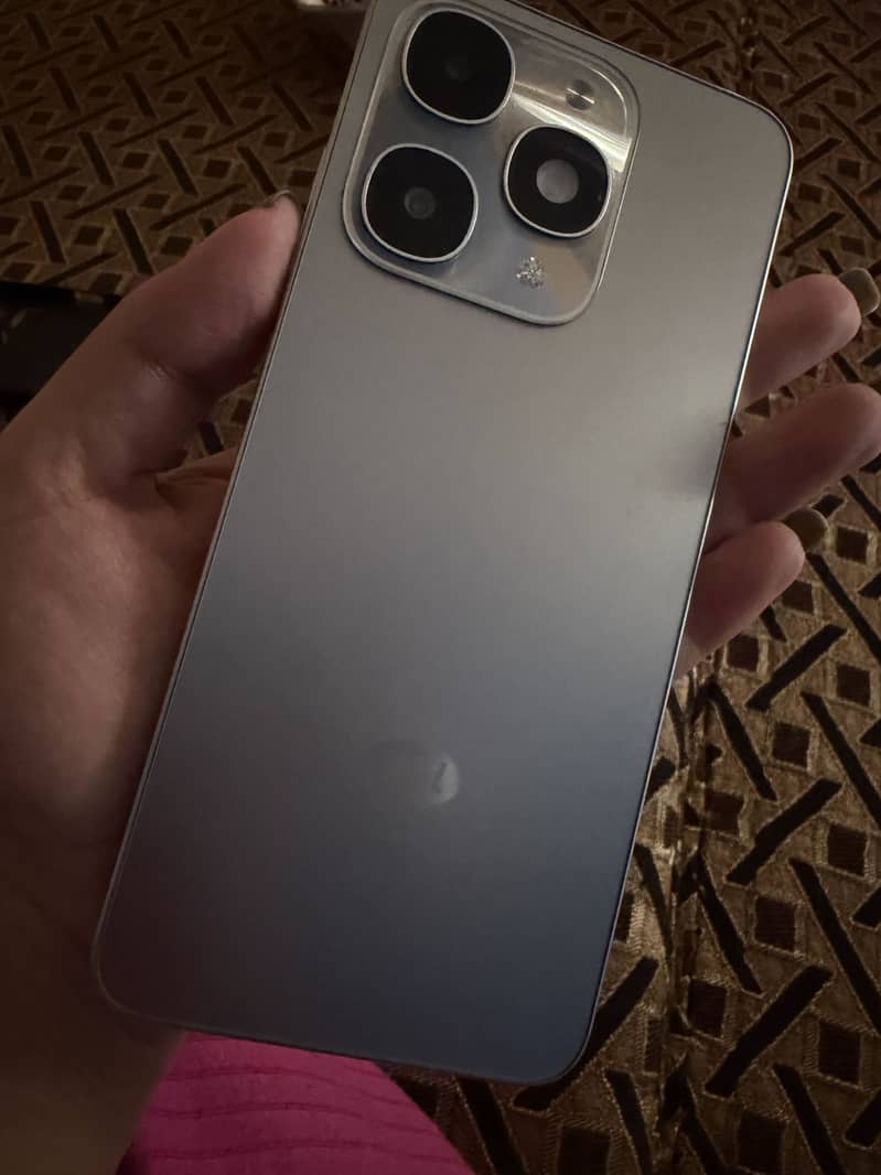 Itel A90 0
