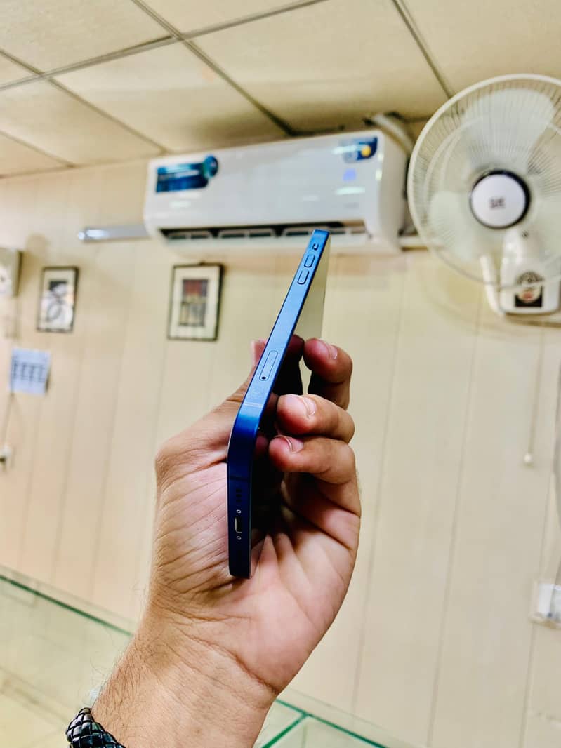 iphone 12 1