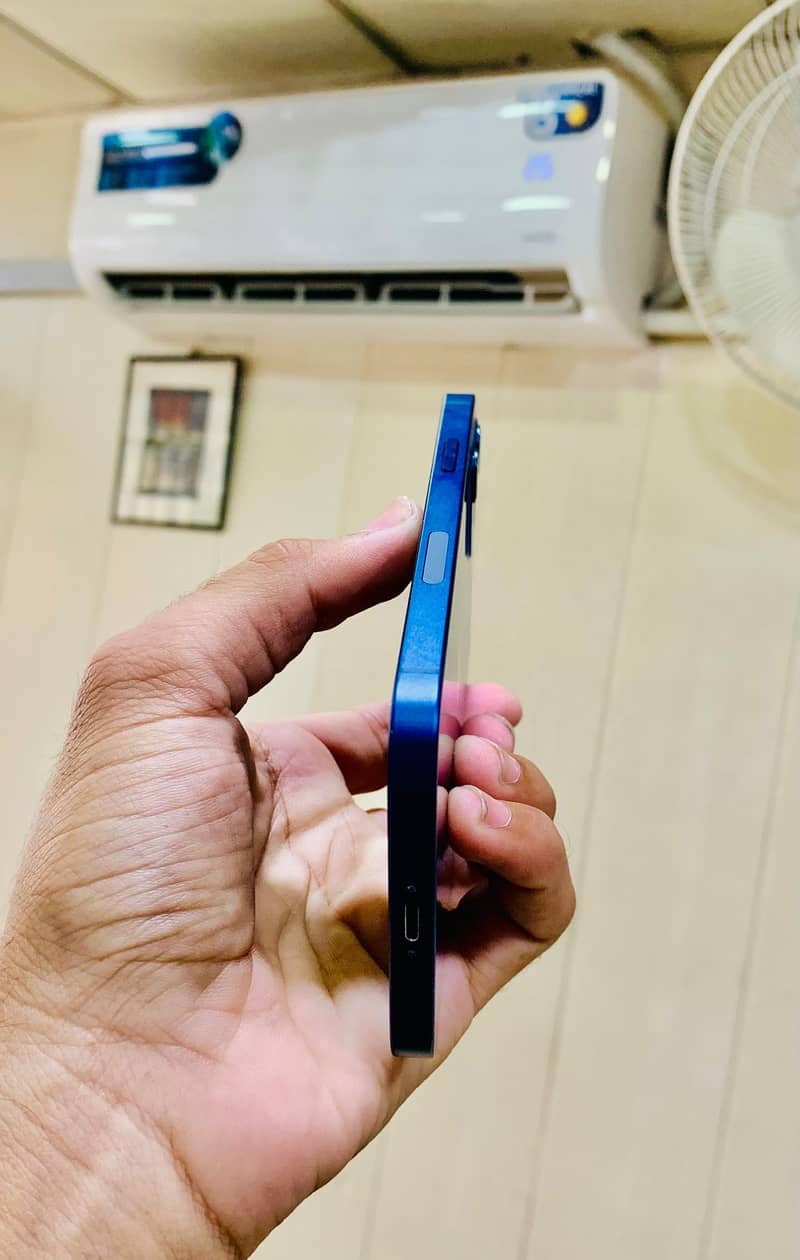 iphone 12 2