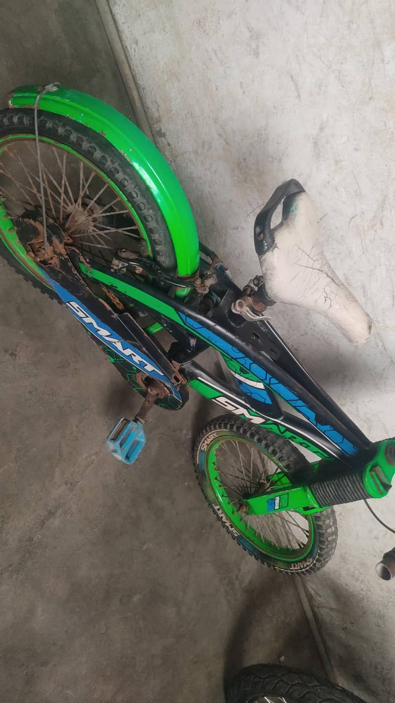 SMART 16" 2