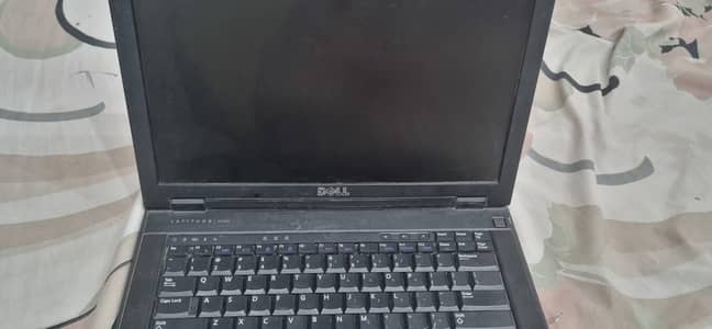 Dell LATITUDE 4500