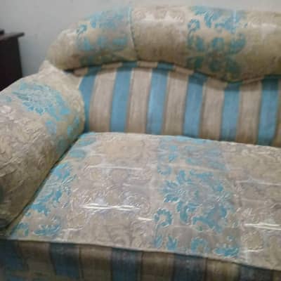 Sofa set for Sale on urgent  bassis