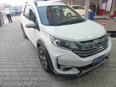 Honda BR-V i-VTEC S  100% ok.  family used