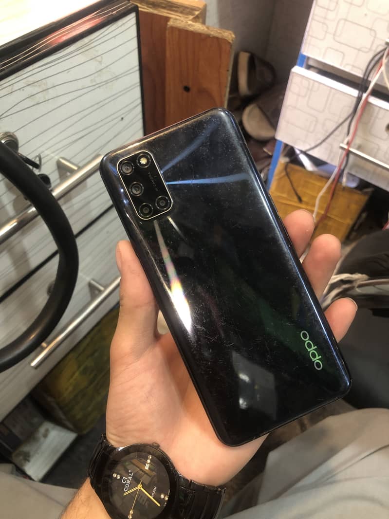 OPPO A52 0