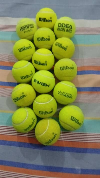 padel tennis balls
