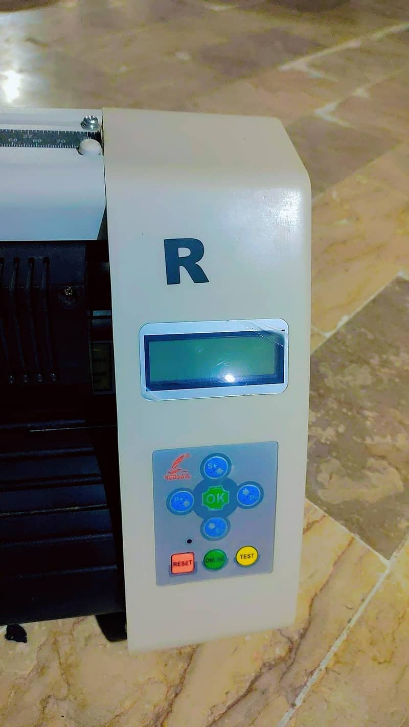 redsel cutting plotter 0