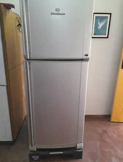Refrigerator In Good condition