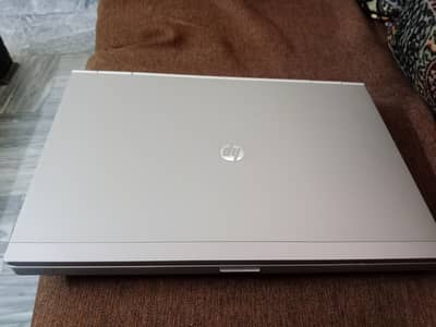 HP 8460p core  i5 2nd gen in excellent condition