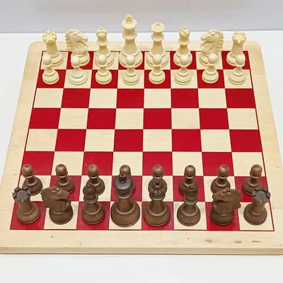Vintage Rare Staunton Plastic Weighted Chess Set with Wooden Board