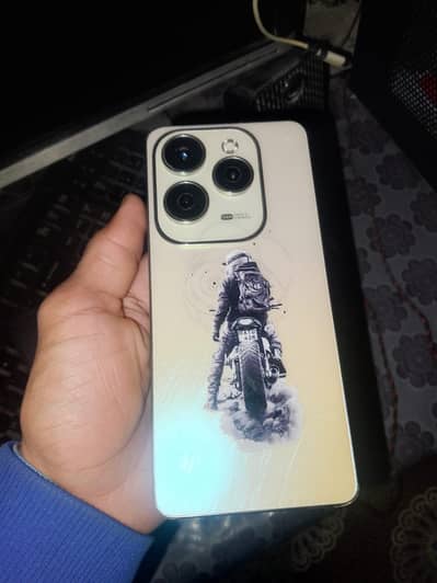 Infinix hot 40 pro