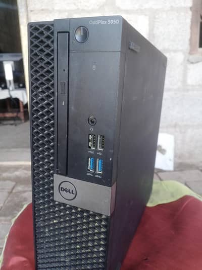 A lush condition i3 7th gen gaming PC