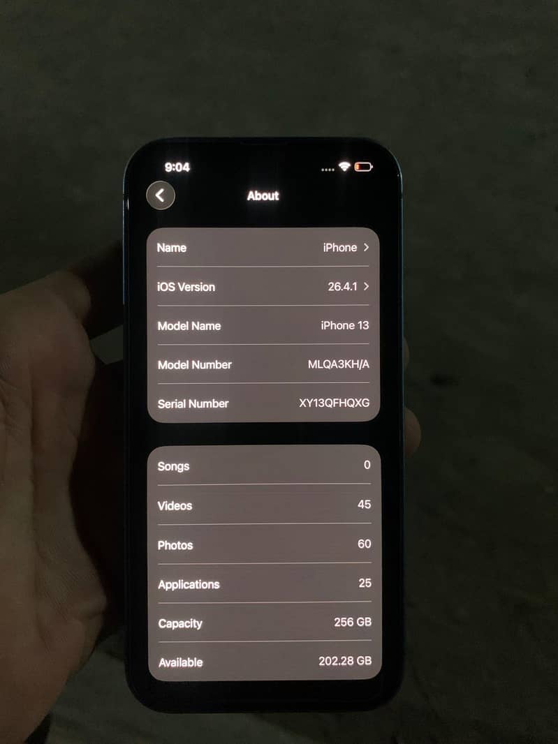 Apple iPhone 13 2