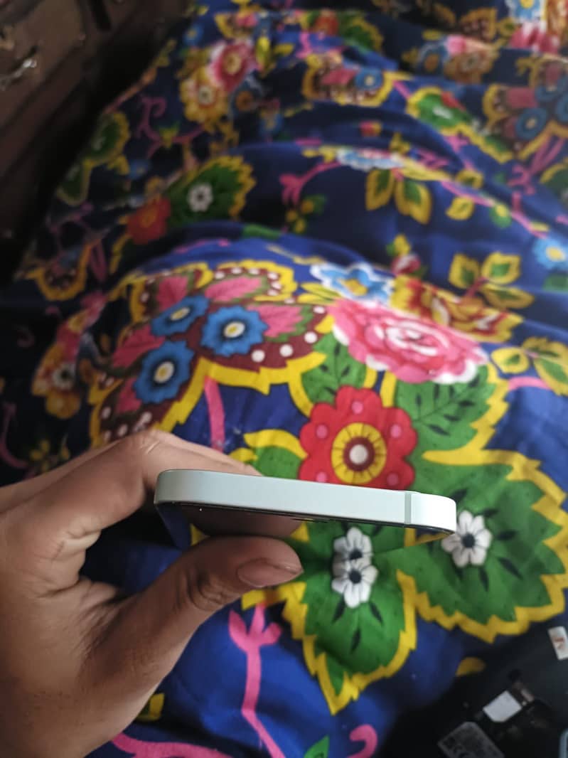 Iphone 12 1