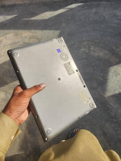 laptop Portege i5 6th Genration sell urgent
