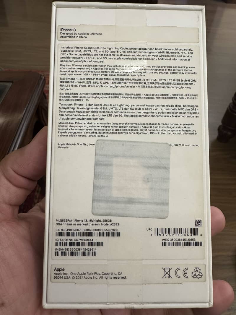 Apple iPhone 13 1
