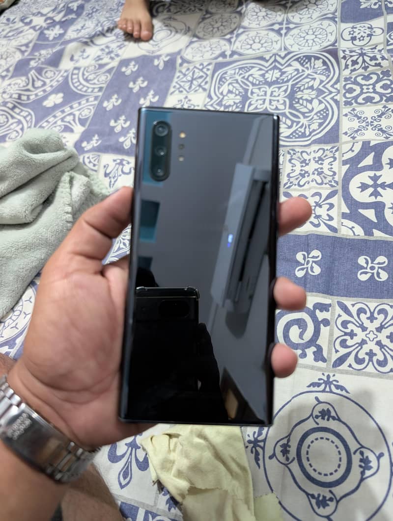 Samsung Note 10 plus 2