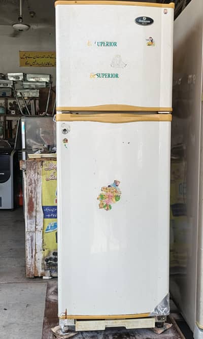 Dawlance Refrigerator Medium Size