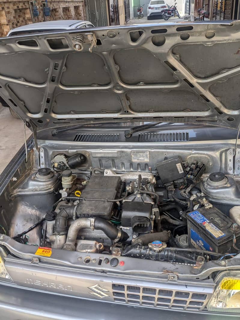 Suzuki Mehran automatic engine 660 cc 11