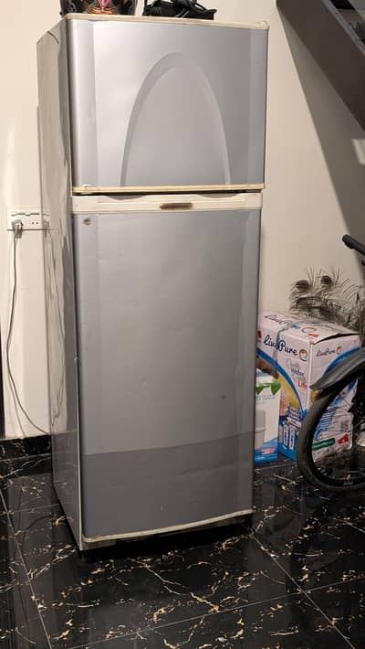 dawlance fridge
