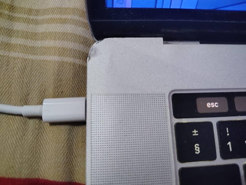 MacBook pro 2018 7