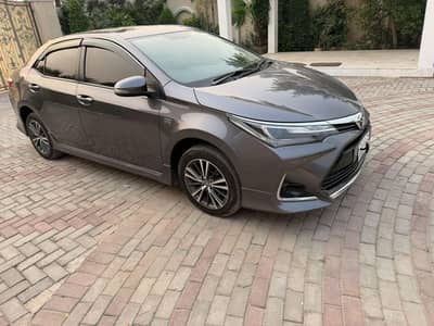 Gray Corolla Altis 1.6 Special Edition