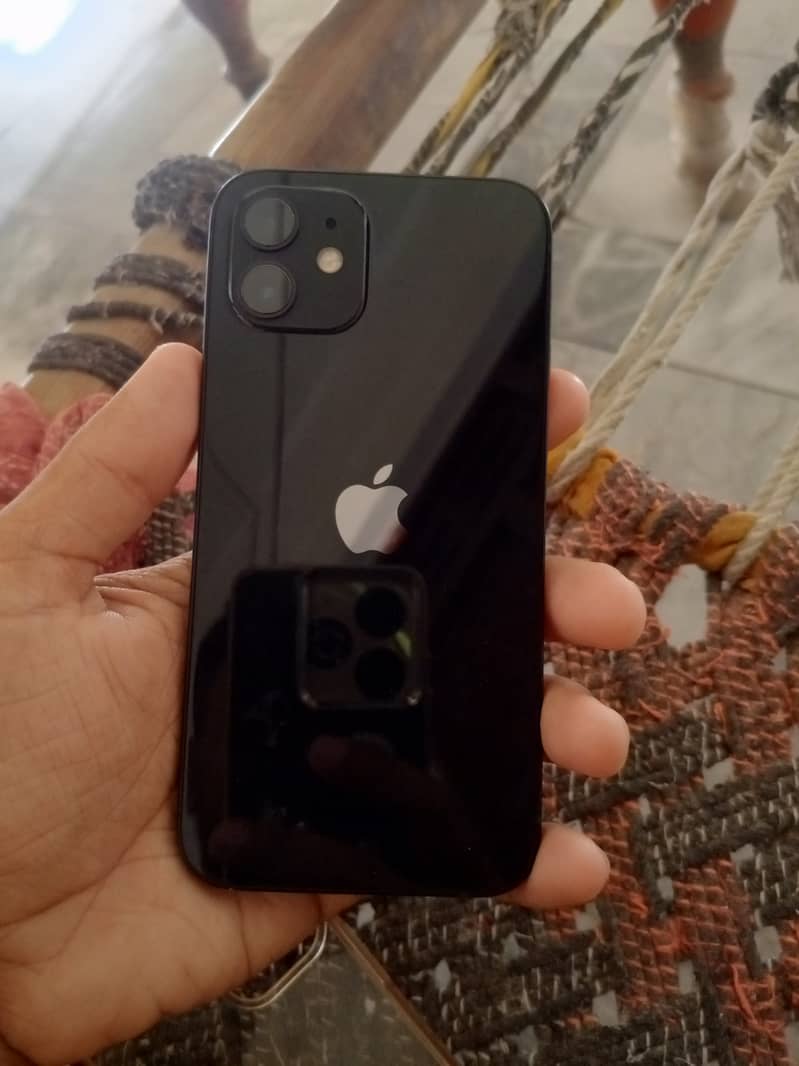 Apple iPhone 12 0