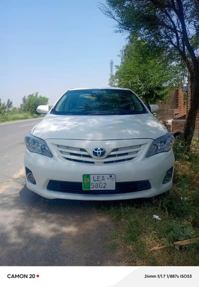 Toyota Corolla 2011/12 model xli