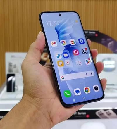 itel 26 ultra 8+8 256