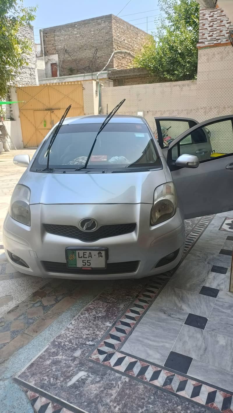 vitz model 2010/2014 1