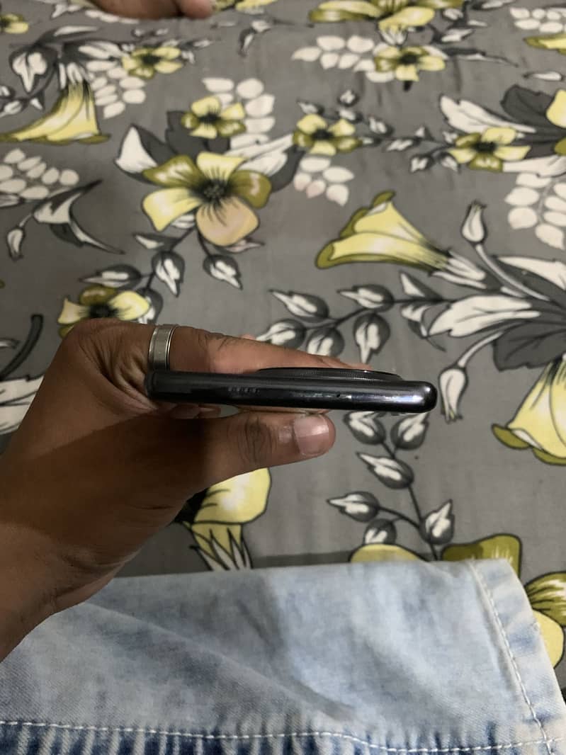 Tecno Camon 30s 5