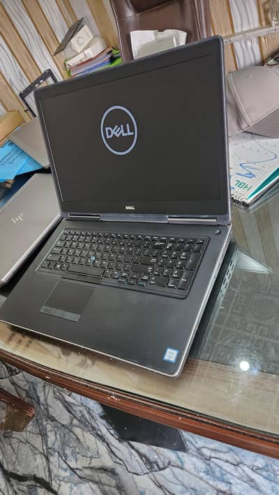 Dell precision 7720 ( workstation)