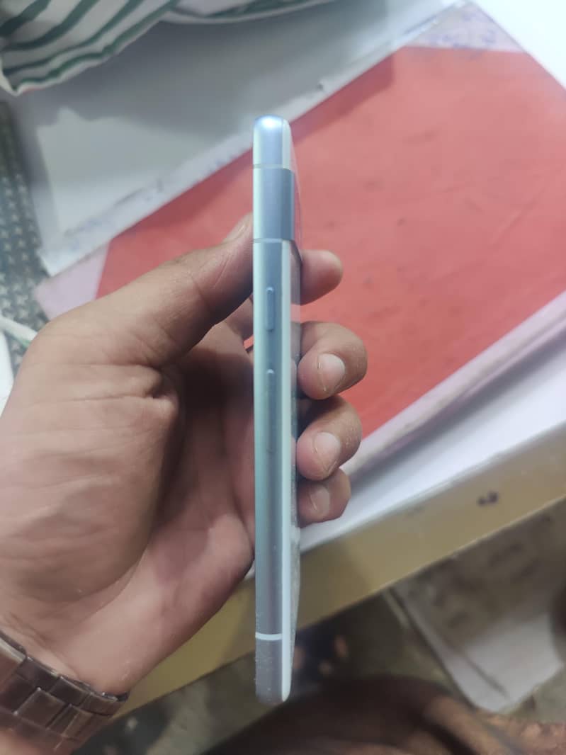 Google pixel 7a 1