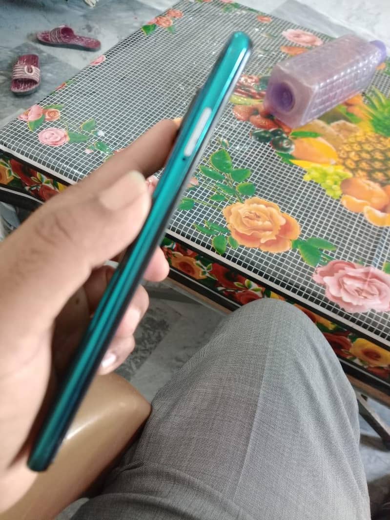 Redmi Note 9s 0
