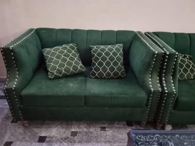 A1 condition 3 seater sofa belt tuti hui hai aur dal kar denge use din