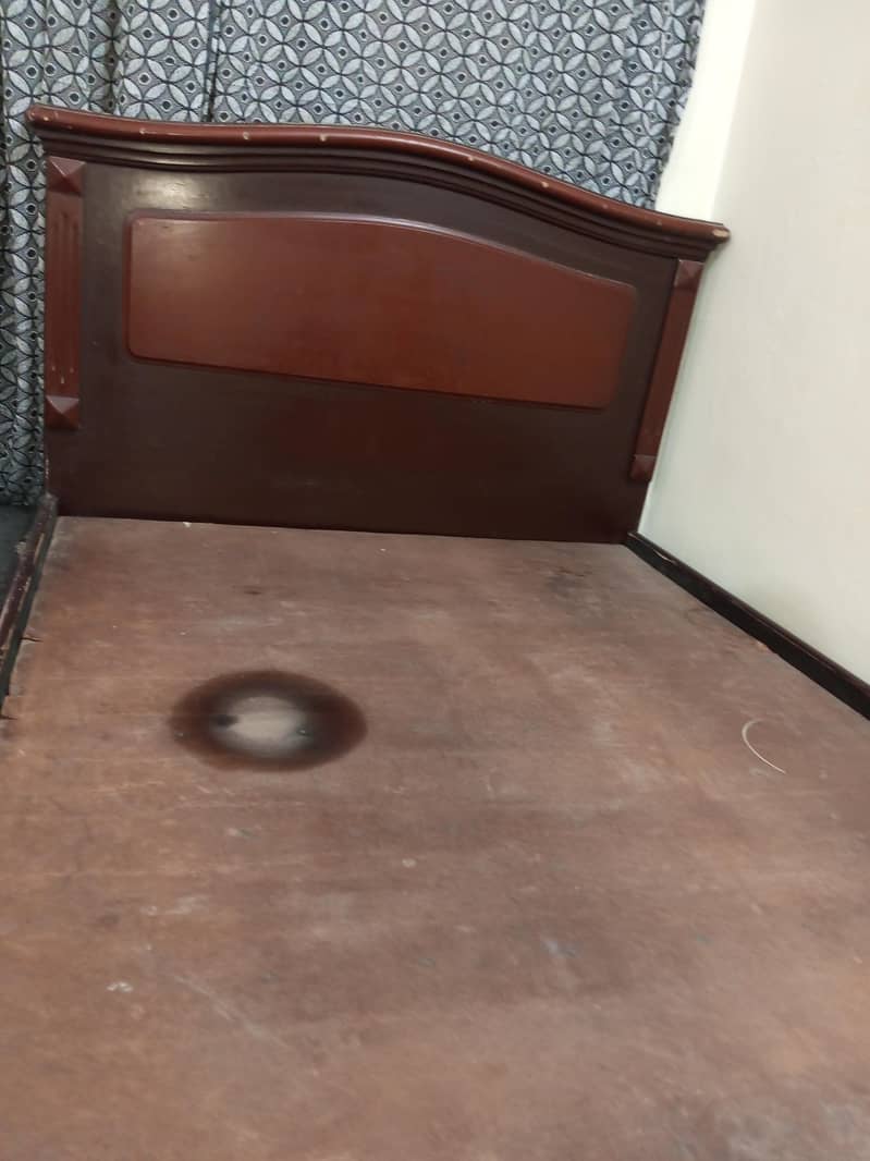 color brown 4