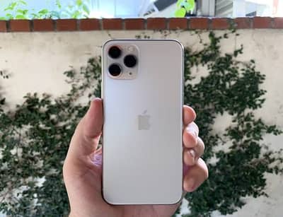 Iphone 11 pro max (256 gb) PTA Approved