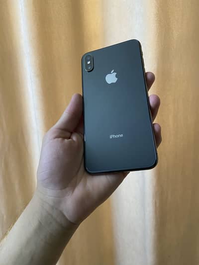 IPhone XS Max 64gb dual sim pta 03287486384