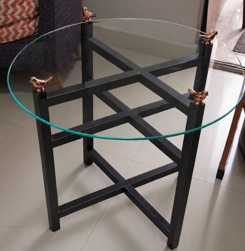 vase stand 0