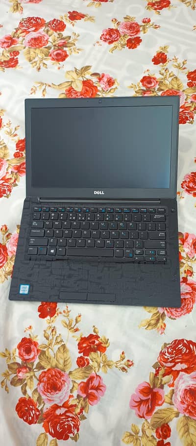 Dell i7 6th gen 7280 8gb 256gb
