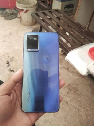vivo y21 ha all Ok ha ram 4 rom 128 set or charger nic Dunga