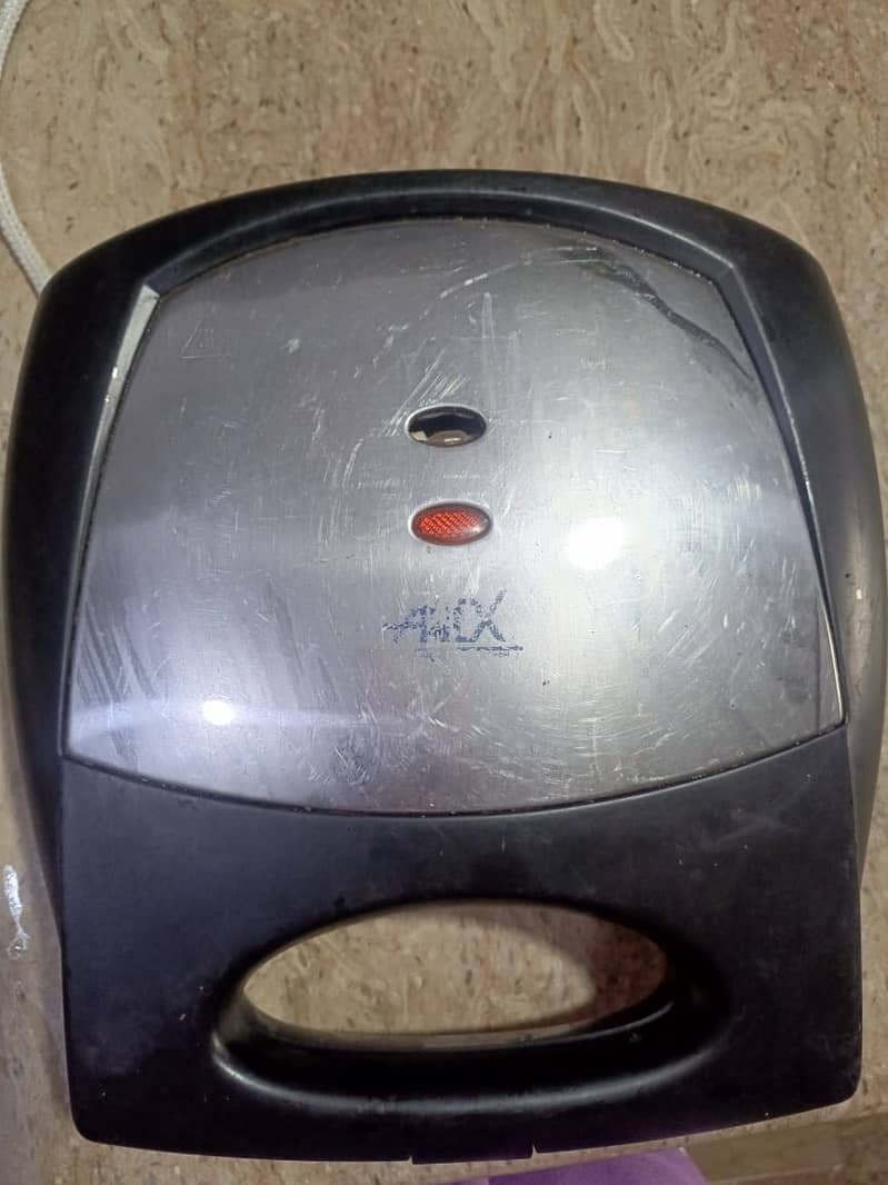 Sandwich maker 1