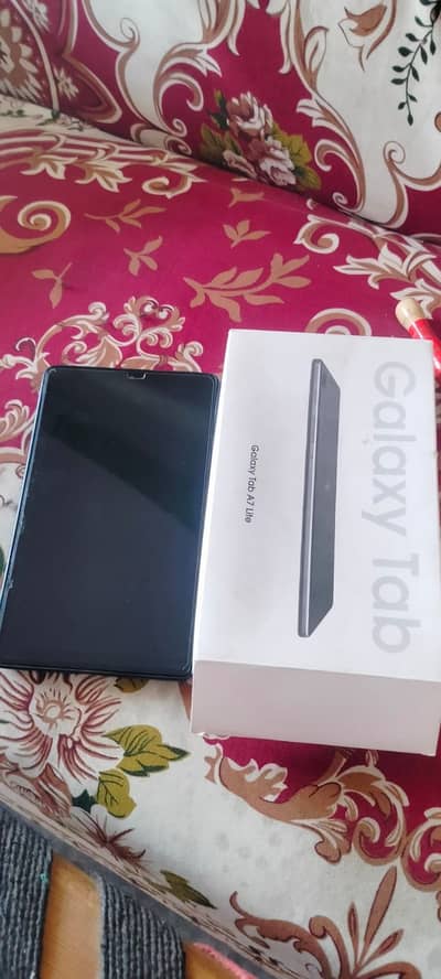 Samsung galaxy a7 lite 3 Gb ram 32 storage all ok